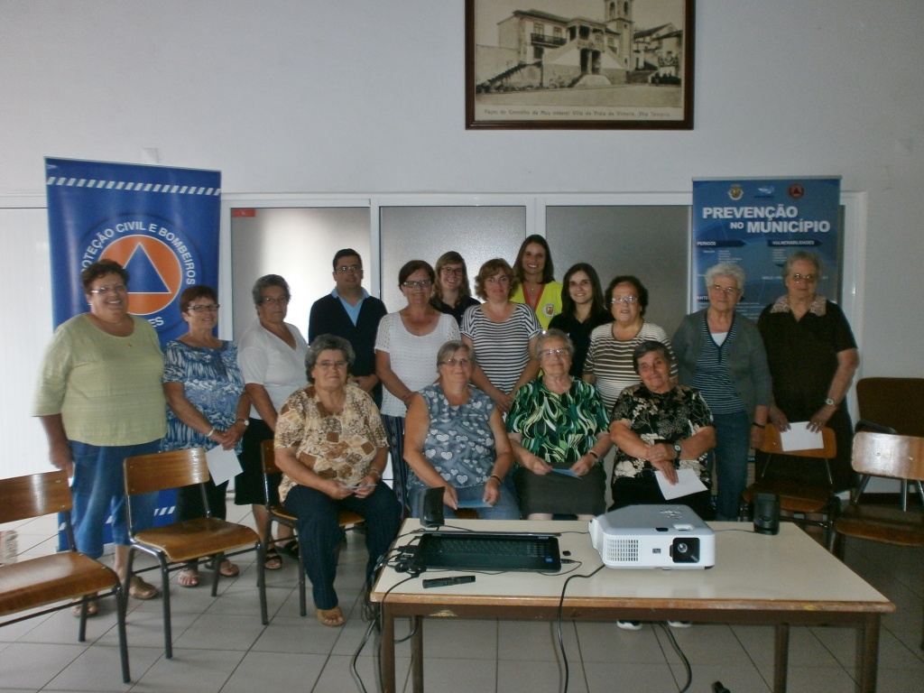 Imagem de destaque: Ação de sensibilização sobre Medidas Gerais de Autoproteção, em Santa Luzia.