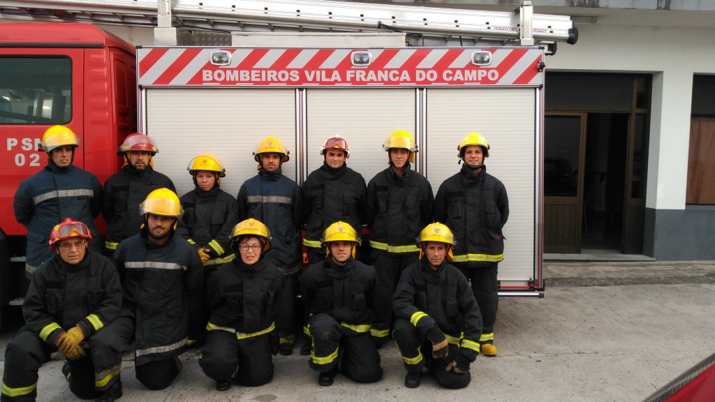 Imagem de destaque: Curso de Recertificação de Salvamento e Desencarceramento (RSD), em Vila Franca do Campo, no dia 17 de Setembro. Esta ação destinou-se aos elementos do Corpo de Bombeiros de Vila Franca do Campo.