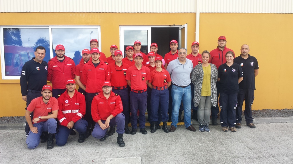 Imagem de destaque: Curso de Tripulantes de Ambulância de Socorro (TAS), no Centro de Formação do SRPCBA, de 5 de Setembro a 8 de Outubro.
