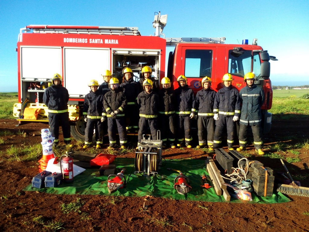 Imagem de destaque: Curso de Salvamento e Desencarceramento (SD), em Santa Maria, de 6 a 12 de Março.