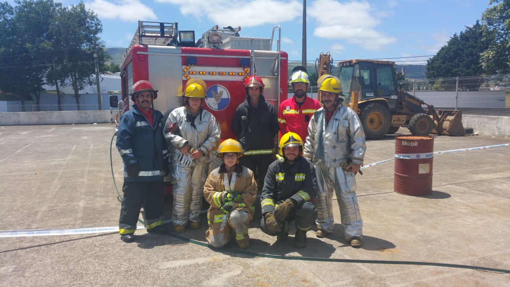 Imagem de destaque: Curso de Recertificação de Salvamento e Desencarceramento (RSD), na Praia da Vitória, no dia 08 de Julho