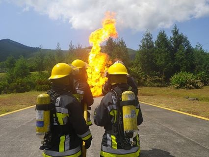 Imagem de destaque: Curso de Formação de Combate a Incêndios