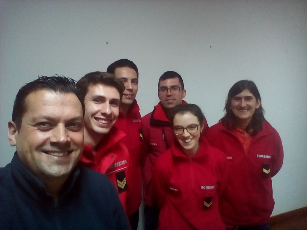 Imagem de destaque: Curso de Formadores de SBV-D para a Comunidade Educativa, em São Jorge, a 16 de janeiro