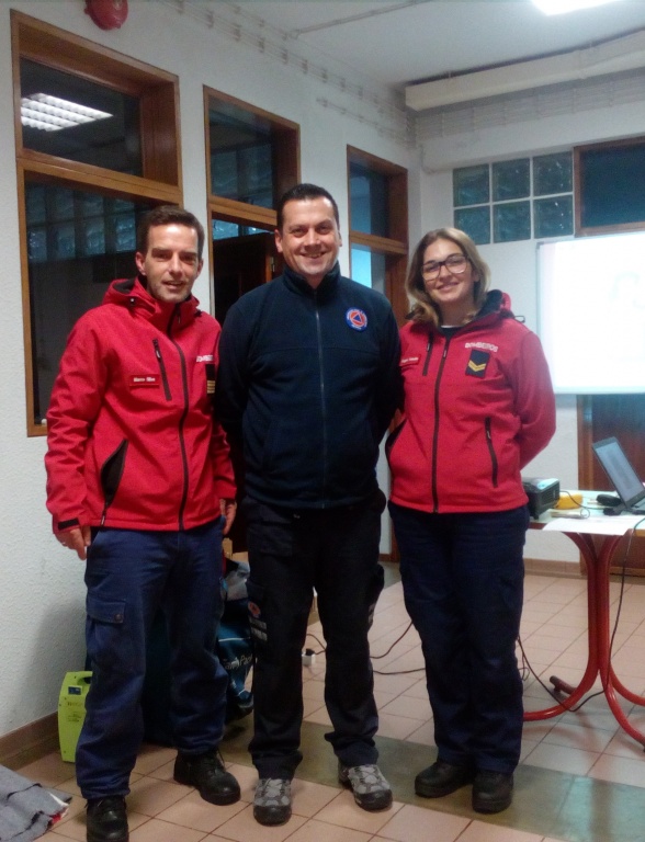 Imagem de destaque: Curso de Formadores de SBV-D para a Comunidade Educativa, no dia 20 de Fevereiro