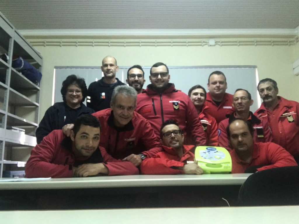 Imagem de destaque: Curso de Suporte Básico de Vida com Desfibrilhação Automática Externa para Profissionais de Saúde, a 24 de Fevereiro