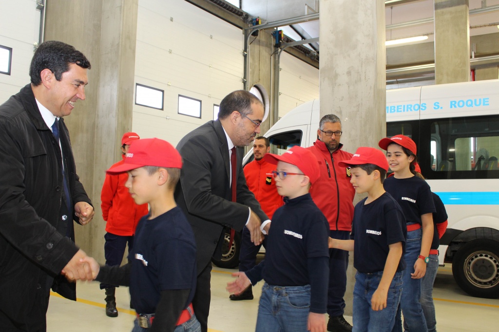 Imagem de destaque: Rui Luís destaca importância da formação das escolas de infantes e cadetes das associações de bombeiros