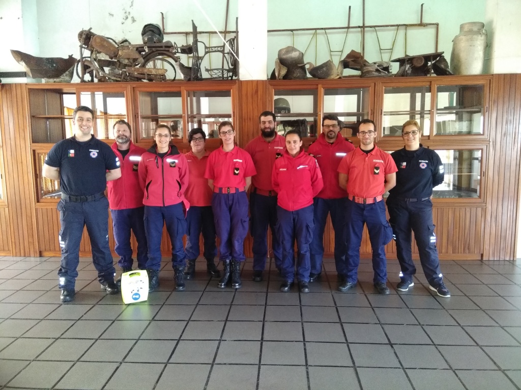 Imagem de destaque: Curso de Suporte Básico de Vida com Desfibrilhação Automática Externa para Profissionais de Saúde, a 07 de abril, na Povoação