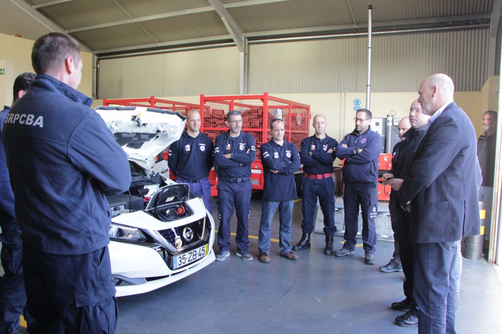 Imagem de destaque: SRPCBA e Direção Regional da Energia promovem formação de Salvamento e Desencarceramento em carros elétricos e híbridos