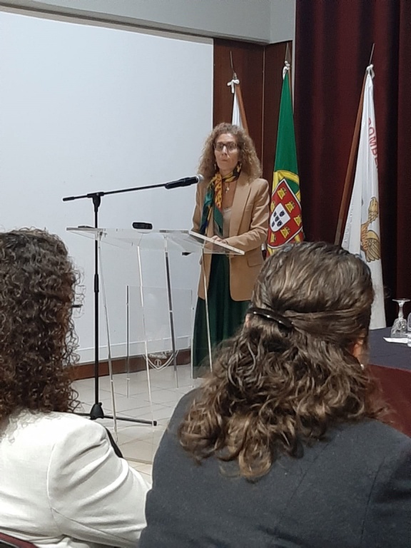 Imagem de destaque: Teresa Machado Luciano destaca igualdade de oportunidades na tomada de posse da Comandante dos Bombeiros da Madalena