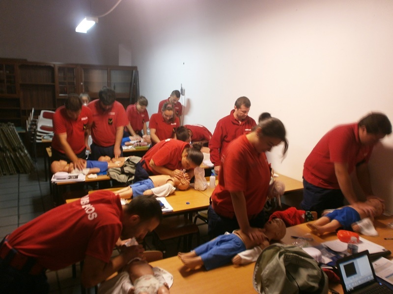 Imagem de destaque: Curso de TAT na Povoação