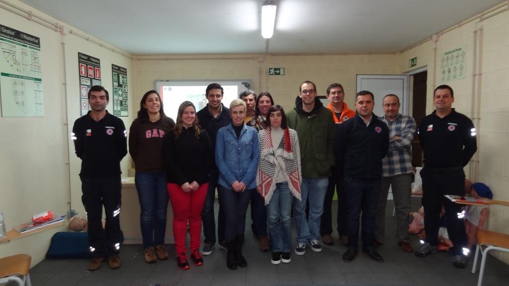 Imagem de destaque: Curso de Suporte Básico de Vida com Desfibrilhação Automática Externa - Leigos no Centro de Formação do SRPCBA