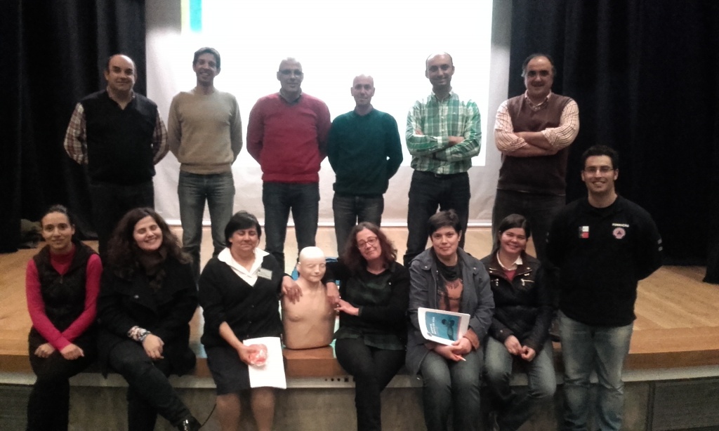Imagem de destaque: Curso de Suporte Básico de Vida Adulto na ES da Ribeira Grande