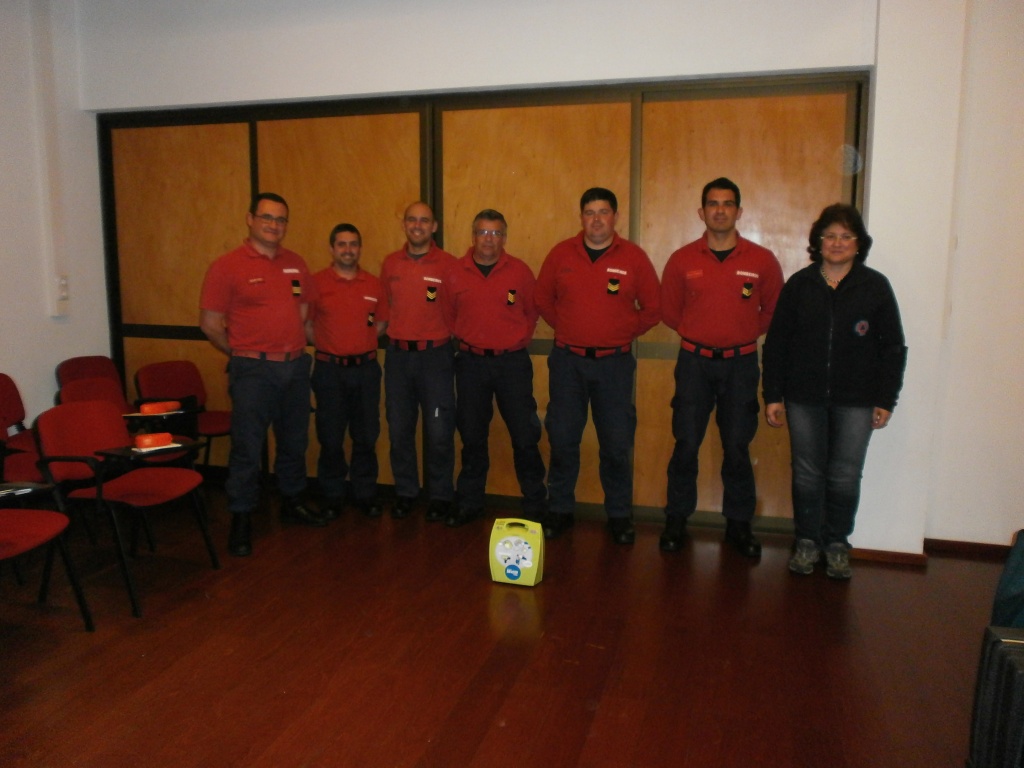 Imagem de destaque: Curso de Suporte Básico de Vida com Desfibrilhação Automática Externa para Profissionais de Saúde (SBV D - Profissionais de Saúde), nas Velas.