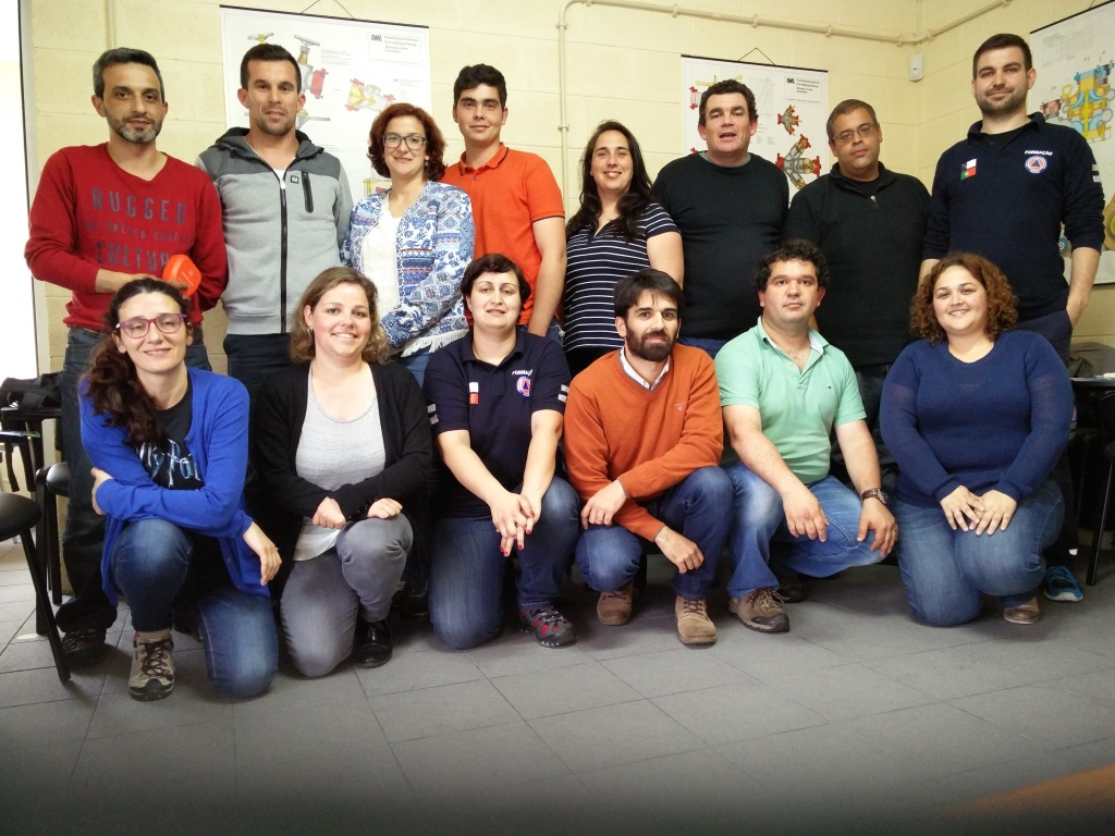 Imagem de destaque: Curso de Primeiros Socorros com Suporte Básico de Vida e Desfibrilhação Automática Externa Leigos, na Terceira, no dia 20 de Maio.